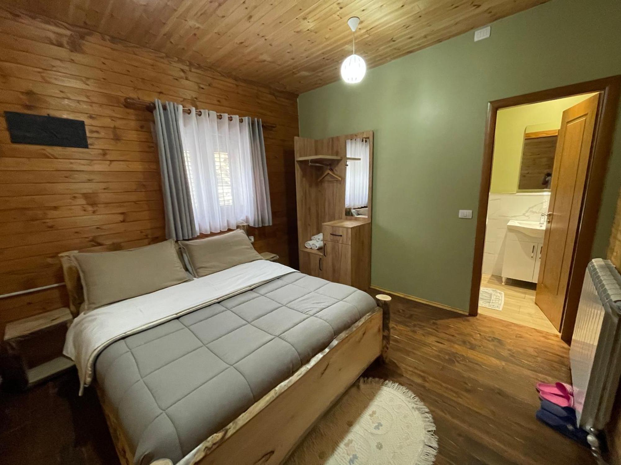 'Gurra Family' Guesthouse Theth Zewnętrze zdjęcie